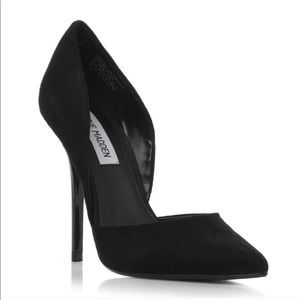 NIB Steve Madden Varsityy Black Suede Pumps